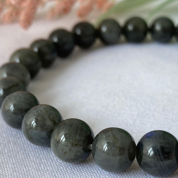 NATURAL Labradorite Stretch Beaded Bracelet 7” - Picture 3 of 11